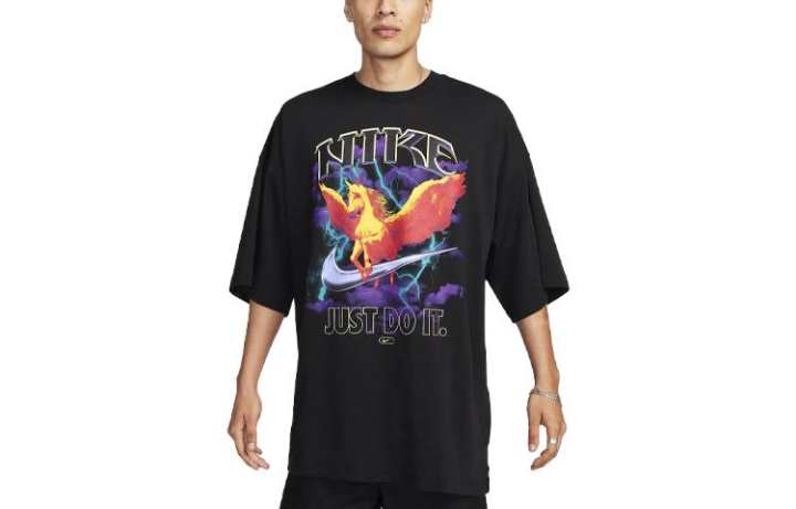 Nike Nike T Shirts Men's Black Crew Neck Moderate Straight Fit