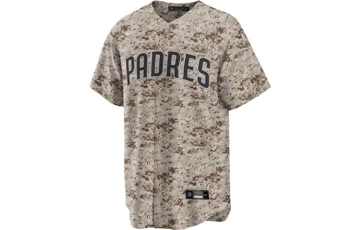 Nike Nike T Shirts Men's Camouflage Crew Neck Moderate Straight Fit