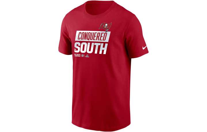 Nike Nike T Shirts Men's Dark Red Crew Neck Moderate Straight Fit