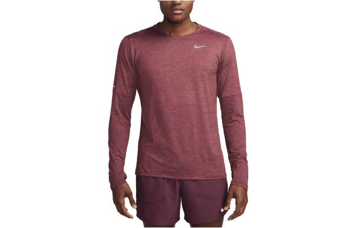 Nike Nike T Shirts Men's Red Crew Neck Moderate Straight Fit