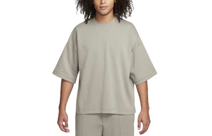 Nike Nike Sportswear Tech Fleece Reimagined Men's Oversized Short-Sleeve Sweatshirt