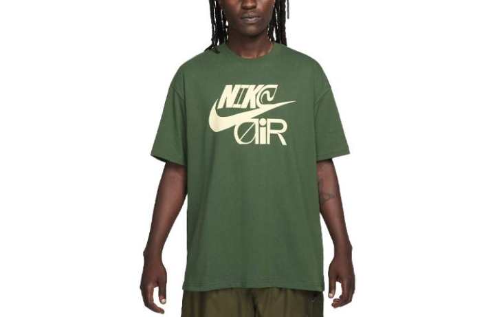 Nike Nike T Shirts Men's Green Crew Neck Moderate Straight Fit