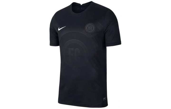 Nike Nike T Shirts Men's Black Crew Neck Moderate Straight Fit