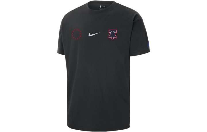Nike Nike T Shirts Men's Black Crew Neck Moderate Straight Fit