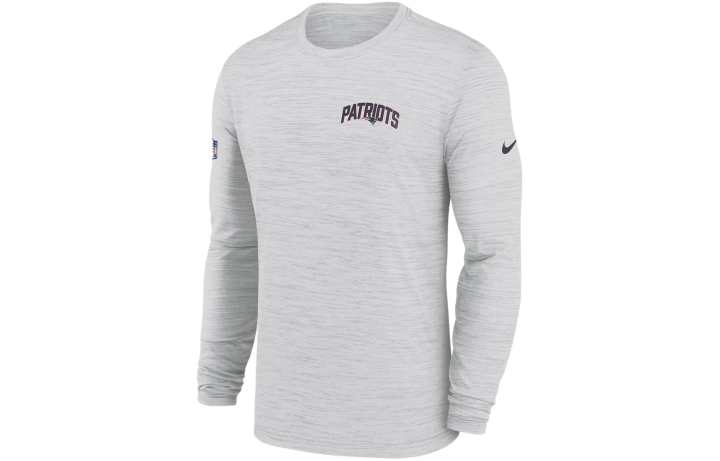 Nike Nike T Shirts Men's White Crew Neck Moderate Straight Fit