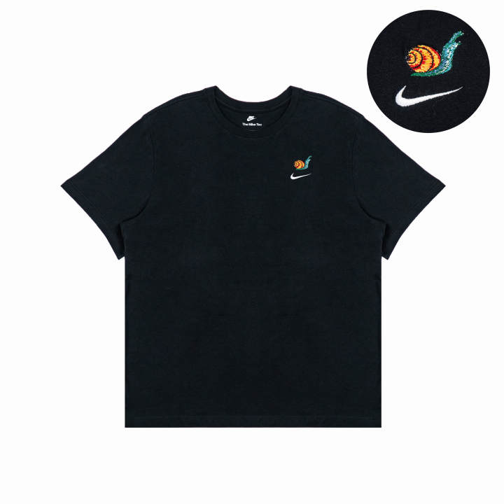 Nike Nike T Shirts Unisex Black Crew Neck Moderate Straight Fit
