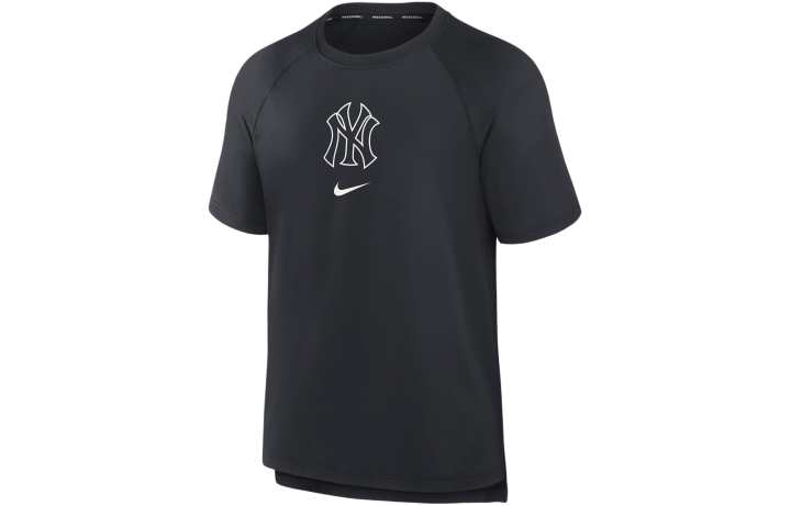 Nike Nike T Shirts Men's Black Crew Neck Moderate Straight Fit