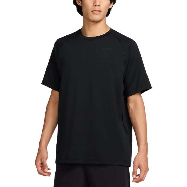 Nike Nike A.P.S. Men's Dri FIT Adv Short Sleeve Versatile Top