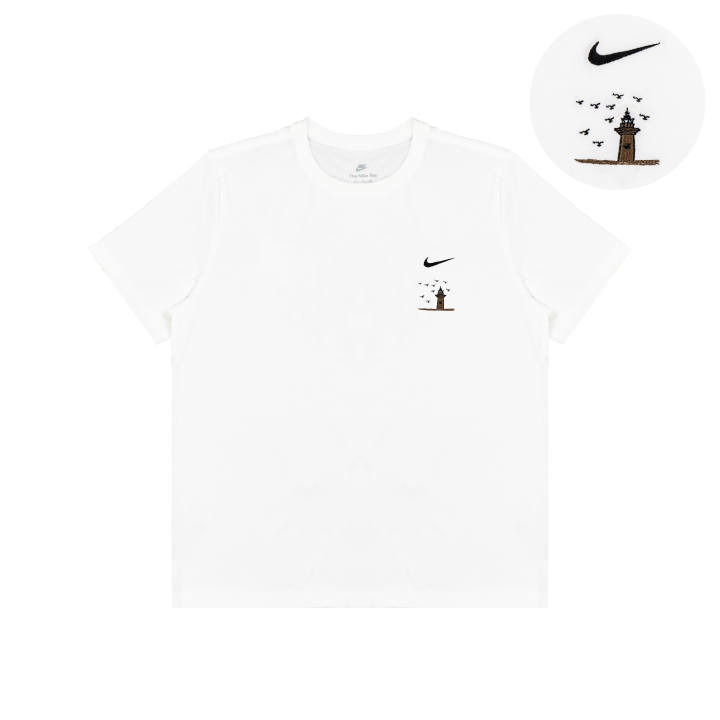Nike Nike T Shirts Unisex White Crew Neck Moderate Straight Fit