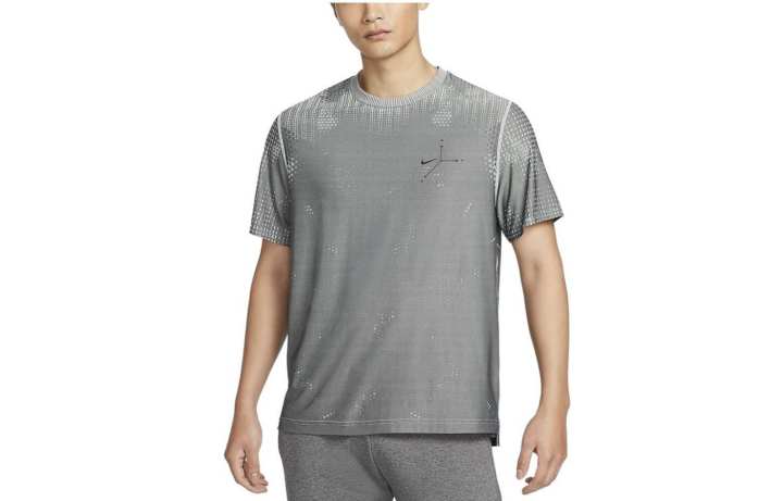 Nike Nike A.P.S T Shirt Men's Light Silver