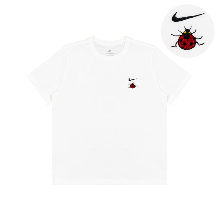 Nike Nike T Shirts Unisex White Crew Neck Moderate Straight Fit