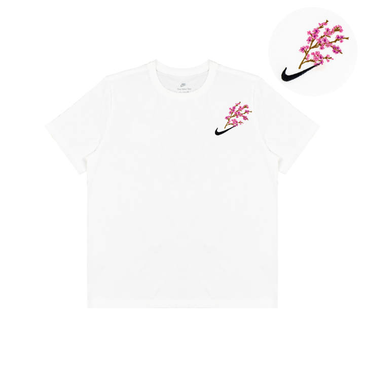 Nike Nike T Shirts Unisex White Crew Neck Moderate Straight Fit