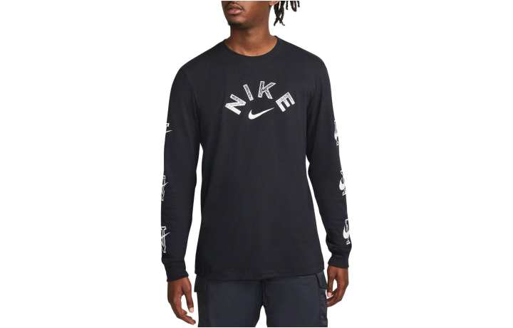 Nike Nike T Shirts Men's Black Crew Neck Moderate Straight Fit