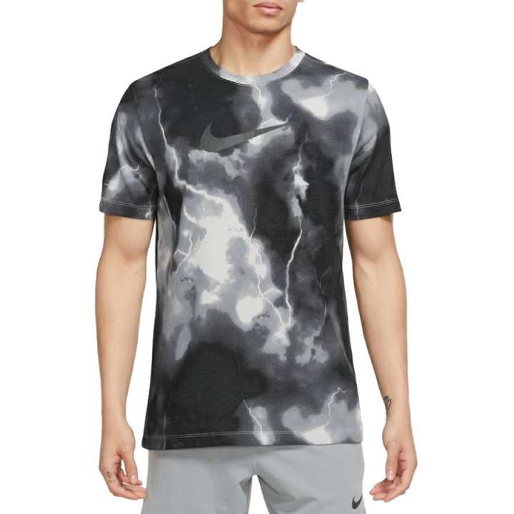 Nike Nike T Shirts Men's Black Crew Neck Moderate Straight Fit