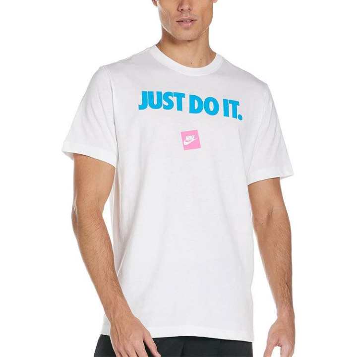 Nike Nike T Shirts Men's White Crew Neck Moderate Straight Fit