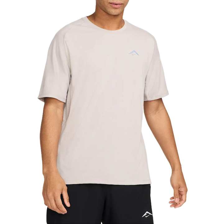 Nike Acg Nike Solar Chase Men's Dri FIT Adv Short Sleeve Running Top
