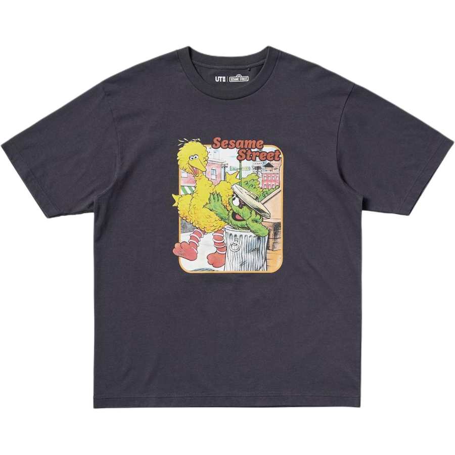 UNIQLO X SESAME STREET Sesame Street Collaboration T Shirts Unisex Dark Gray Crew Neck