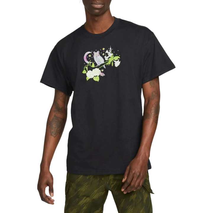 Nike Nike T Shirts Men's Black Crew Neck Moderate Straight Fit