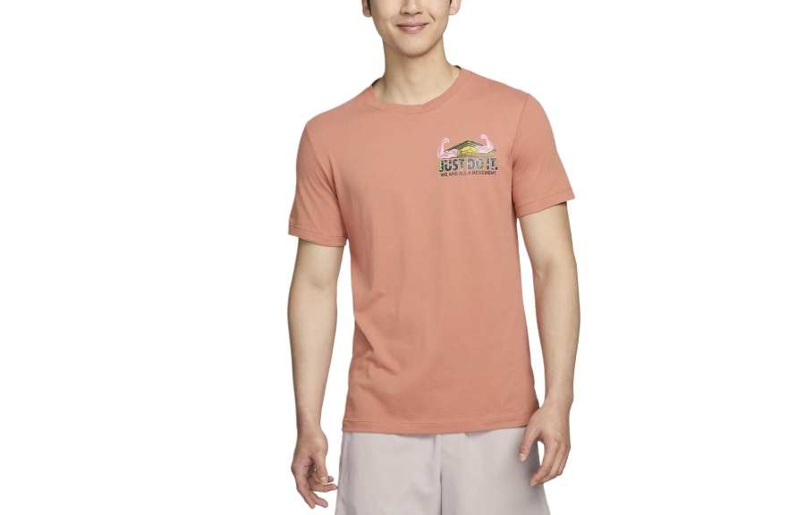 Nike Nike T Shirts Unisex Earth Red Crew Neck Moderate Straight Fit