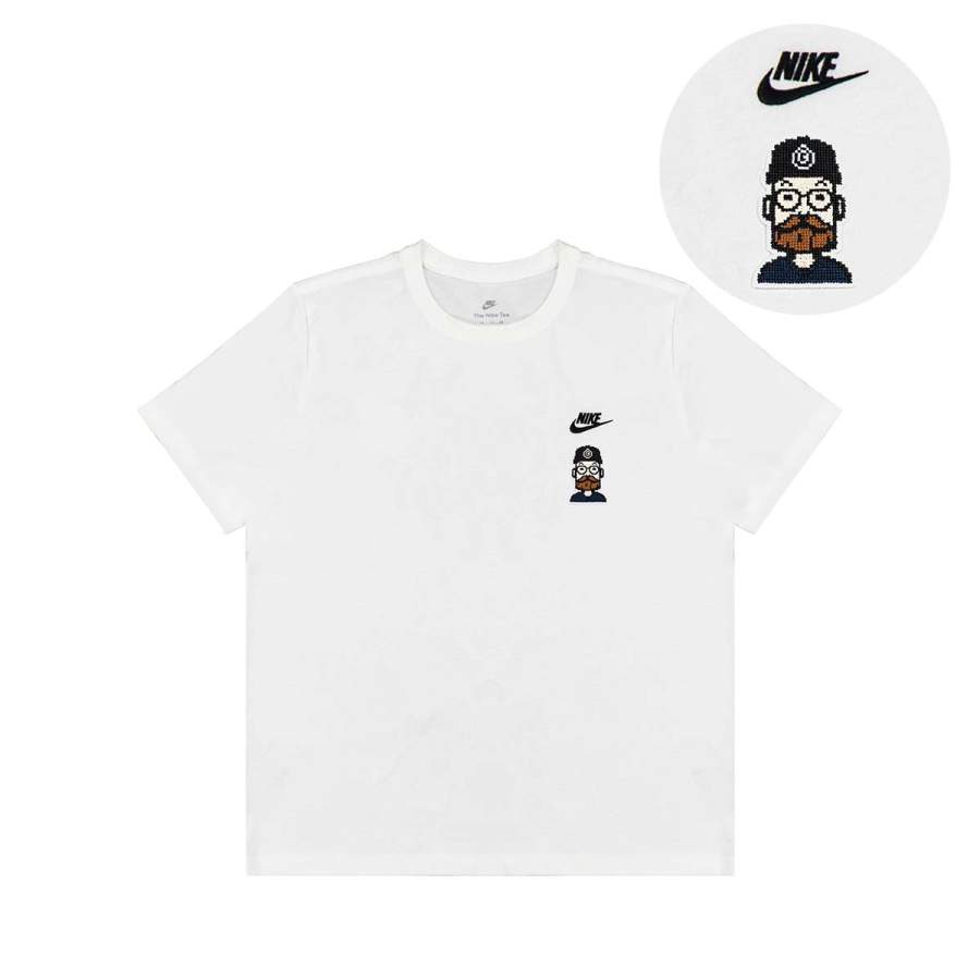Nike Nike T Shirts Unisex White Crew Neck Moderate Straight Fit