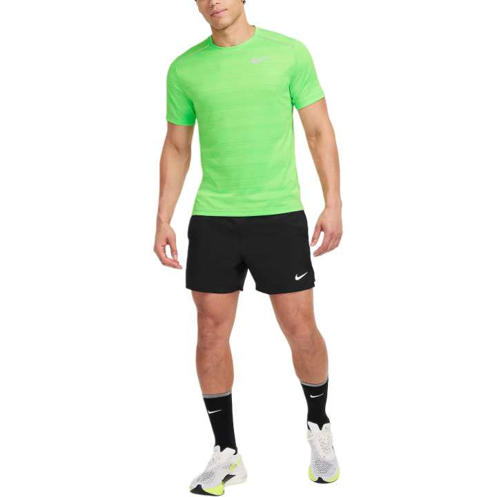 Nike Nike Swoosh T Shirt Unisex Green Strike