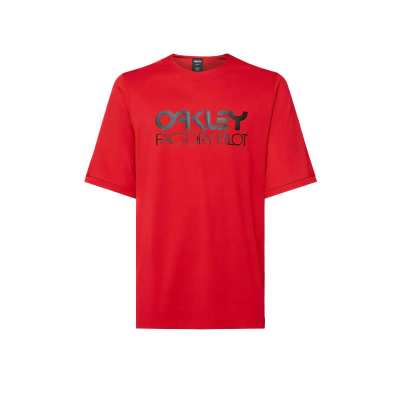 Oakley T Shirts Unisex Red 465 Crew Neck Moderate