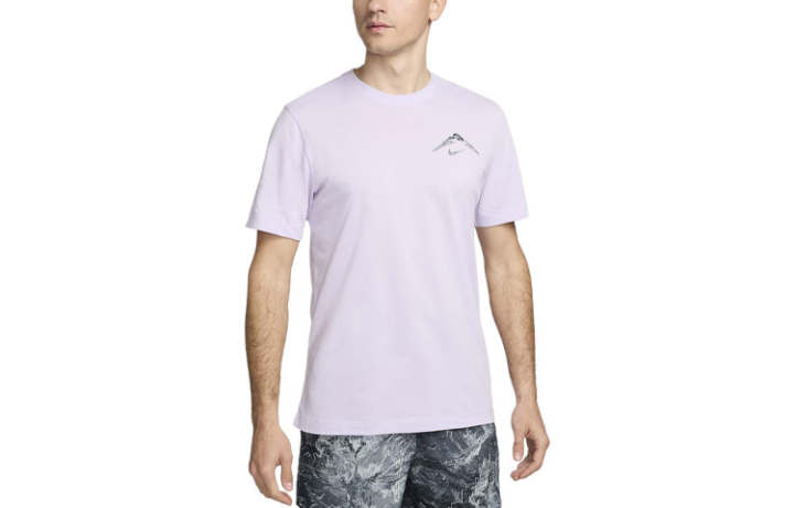 Nike Nike T Shirts Men's Purple Mist Crew Neck Moderate Straight Fit