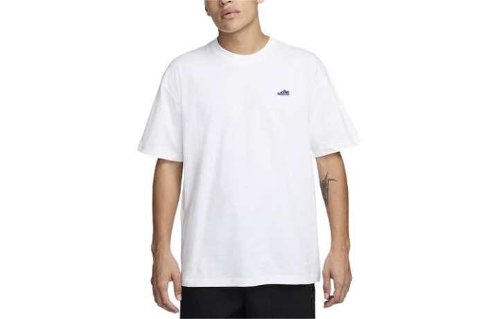 Nike Nike T Shirts Men's White Crew Neck Moderate Straight Fit