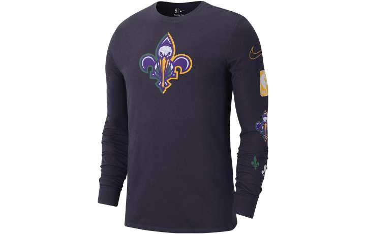 Nike Nike Sweatshirts Men's Purple Crew Neck Moderate Other