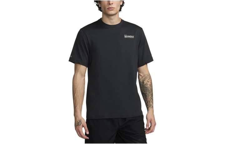 Nike Nike T Shirts Men's Black Crew Neck Moderate Straight Fit