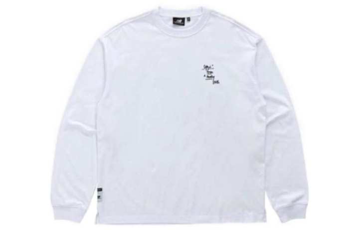New Balance New Balance Sweatshirts Men's White Crew Neck Moderate Regular