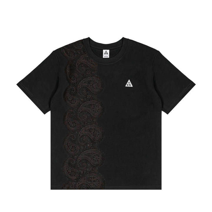 Nike Nike T Shirts Unisex Black Crew Neck Moderate Straight Fit