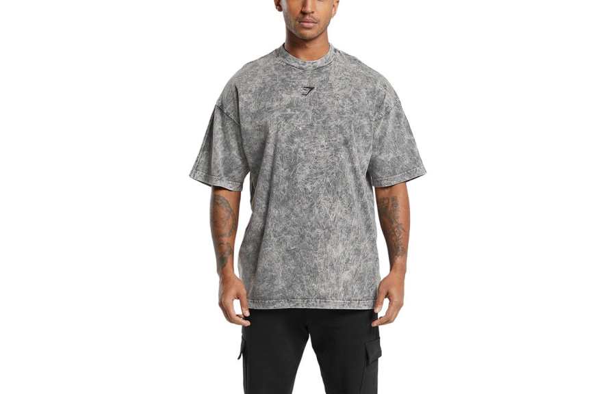 GYMSHARK T Shirts Men's Gray Crew Neck Moderate Straight Fit