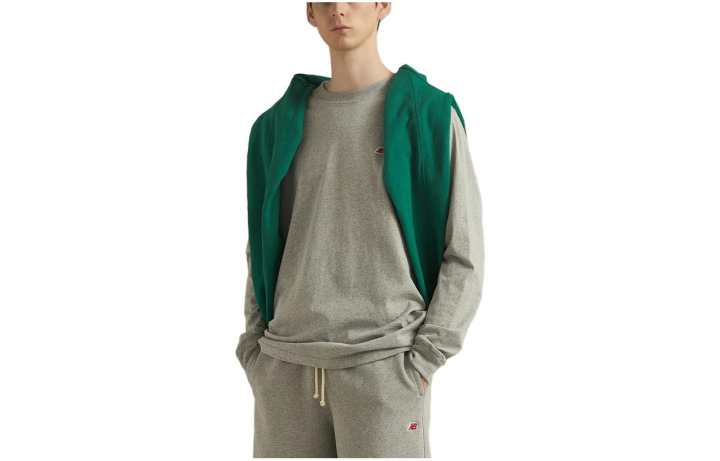 New Balance New Balance Sweatshirts Men's Gray Crew Neck Moderate Regular