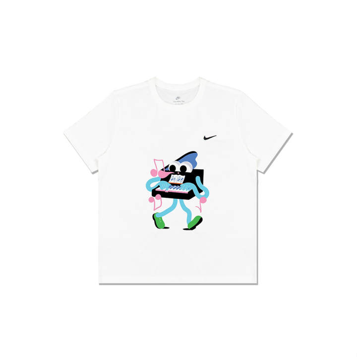 Nike Nike T Shirts Men's White Crew Neck Moderate Straight Fit