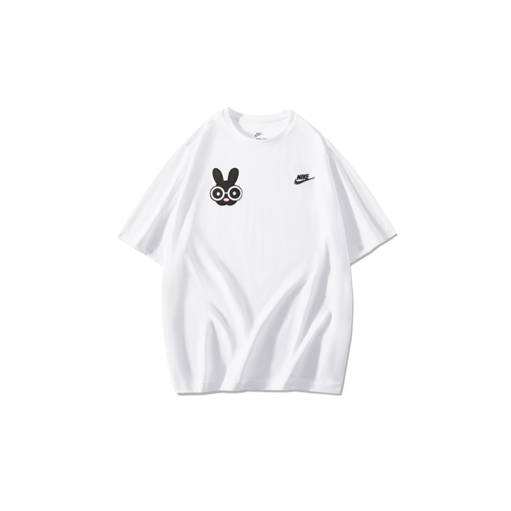 Nike Nike T Shirts Men's White Crew Neck Moderate Straight Fit