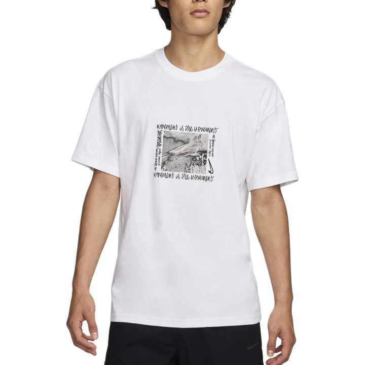 Nike Nike T Shirts Men's White Crew Neck Moderate Straight Fit