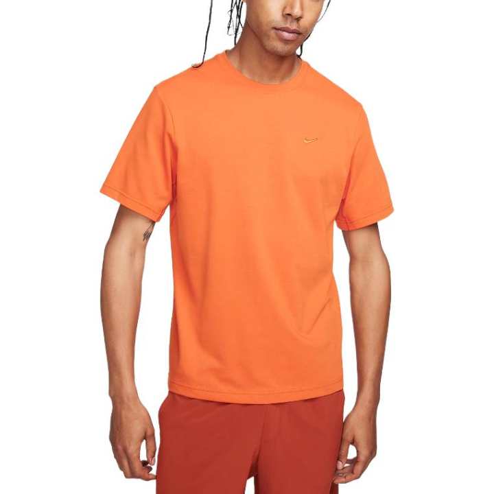 Nike Nike T Shirts Men's Orange Crew Neck Moderate Straight Fit