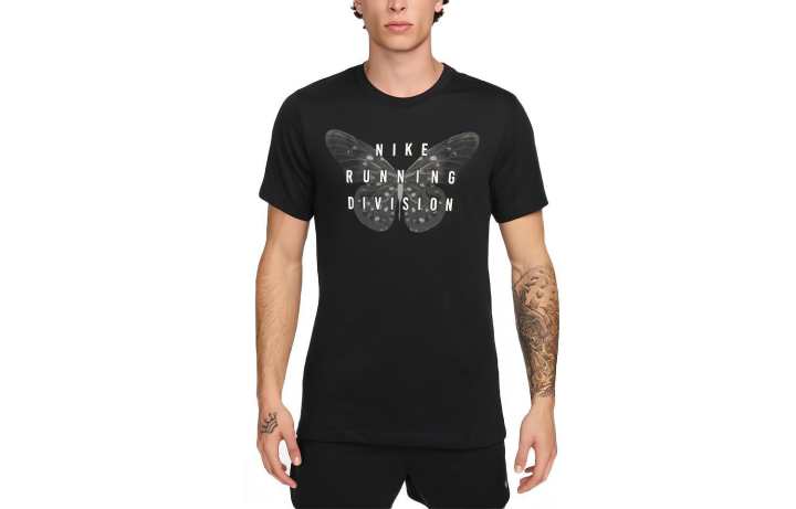 Nike Nike T Shirts Men's Black Crew Neck Moderate Straight Fit
