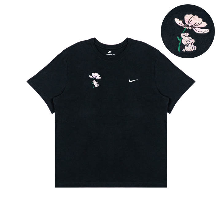 Nike Nike T Shirts Unisex Black Crew Neck Moderate Straight Fit