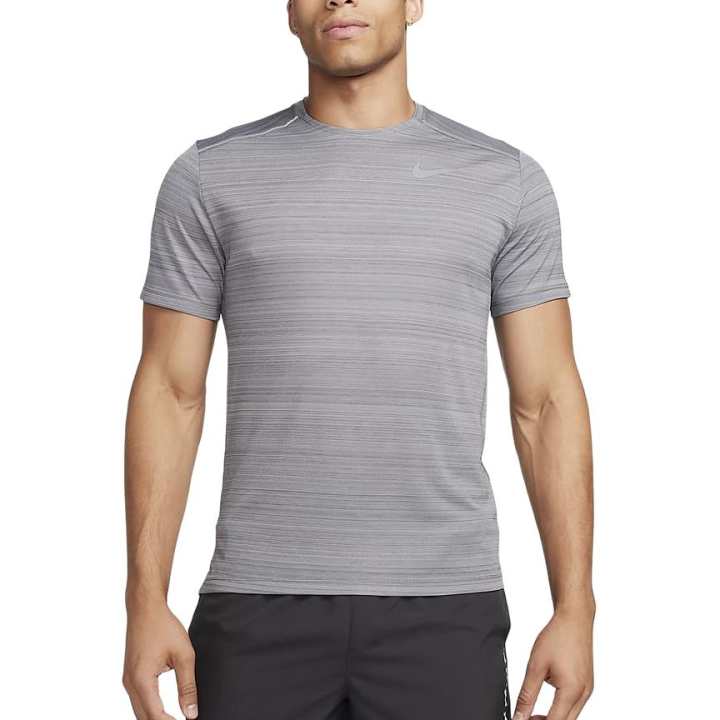 Nike Nike MILER T Shirts Men's Smoke Gray Crew Neck Moderate Straight Fit