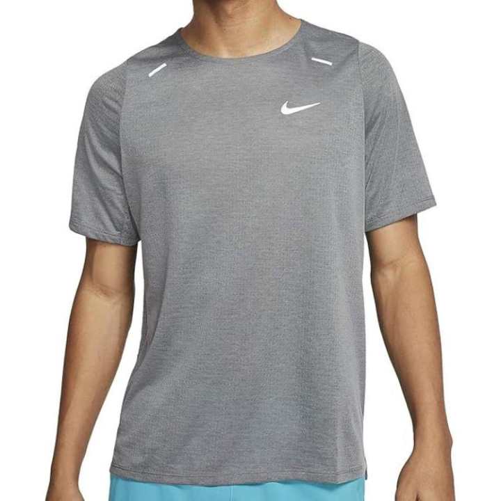 Nike Nike T Shirts Men's Smoke Gray Crew Neck Moderate Straight Fit