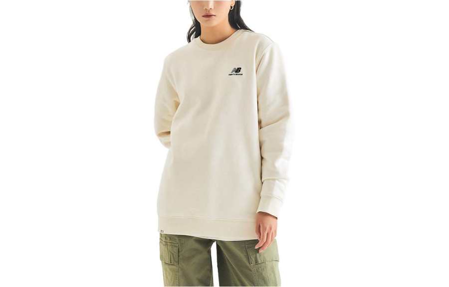 New Balance New Balance Da Fit Common Sweatshirts Unisex Ivory White Crew Neck Moderate Regular