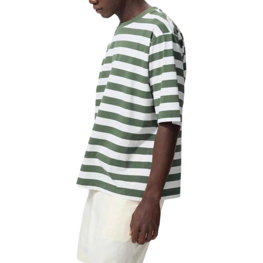UNIQLO T Shirts Unisex Green Crew Neck Moderate