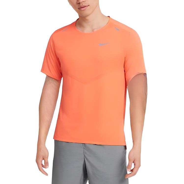 Nike Nike T Shirts Men's Orange Crew Neck Moderate Straight Fit