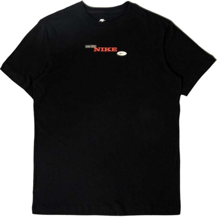 Nike Nike T Shirts Men's Black Crew Neck Moderate Straight Fit