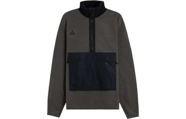Nike Nike ACG Sweatshirts Men's Khaki Turtleneck Moderate