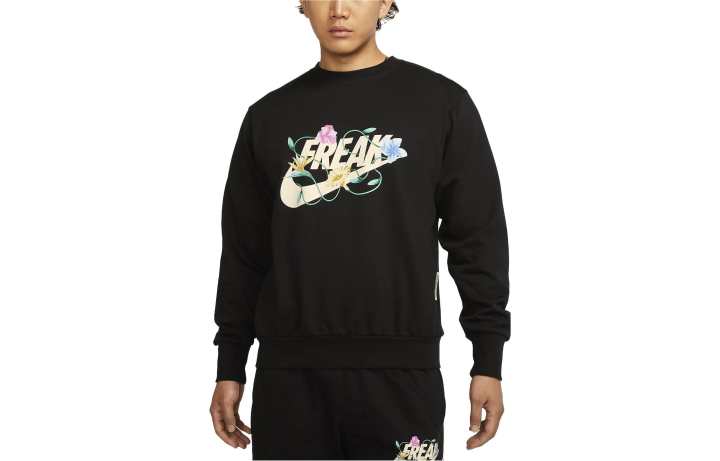 Nike Nike Sweatshirts Men's Black Crew Neck Moderate Regular