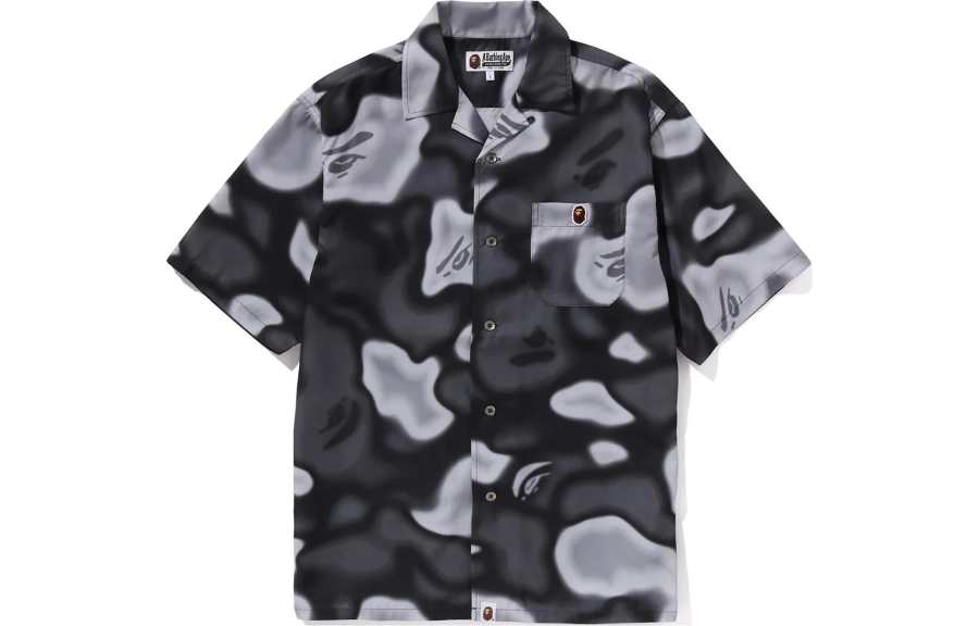 A BATHING APE A BATHING APE Liquid Camo One Point Shirt