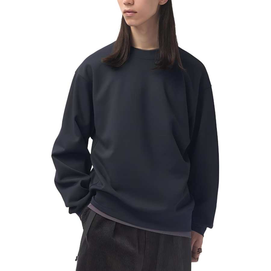 UNIQLO Sweatshirts Unisex Black Crew Neck Moderate